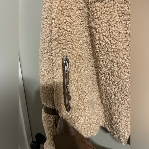 NWOT Tularosa Revolve Bailey Moto Jacket in Camel - Picture 9 of 9